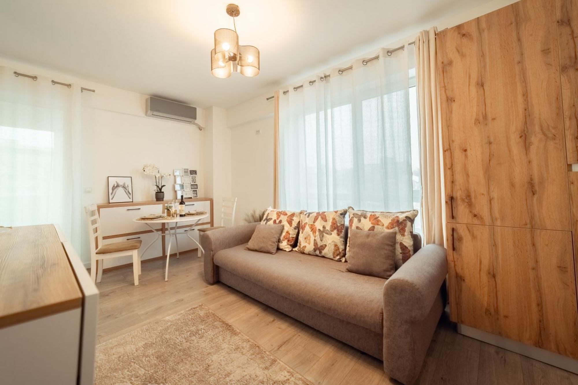 Exclusive Collection Palas Mall Suites And Studios ยาช ภายนอก รูปภาพ